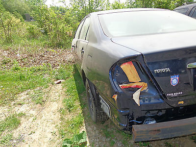 Toyota : Camry XLE Sedan 4-Door Car available for parts