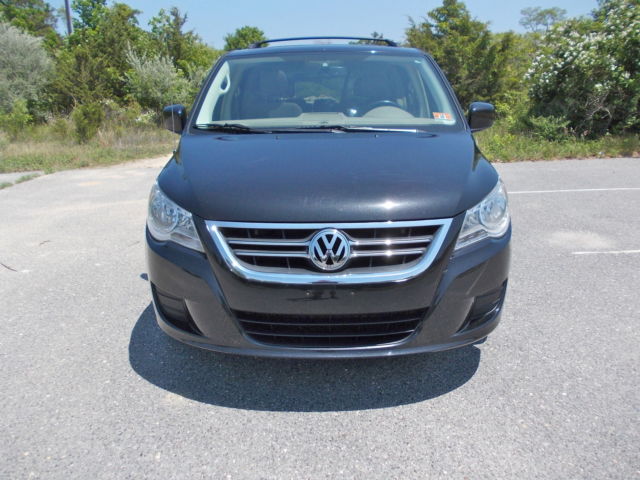 Volkswagen : Routan 4dr Wgn SE 2009 vw routan se w rear seat entertainment