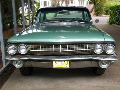 Cadillac : DeVille Chrome 1961 cadillac deville 4 door