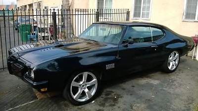 Pontiac : Le Mans dark blue 1970 refurbished pontiac lemans with new racing engine