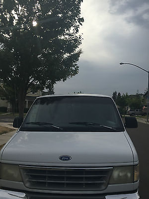 Ford : E-Series Van 350 New engine and transmission, blows cold A/C, New motor has 12k miles