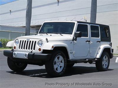 Jeep : Wrangler 4WD 4dr Sahara 4 wd sahara unlimted best color combo loaded both tops