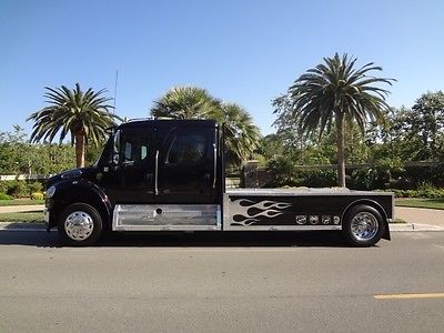 Other Makes Custom 2009 freightliner sportchassis custom hauler custom paint loaded no problems