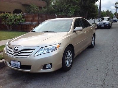 Toyota : Camry XLE Well cared for 2010 Camry, beautiful Beige XLE