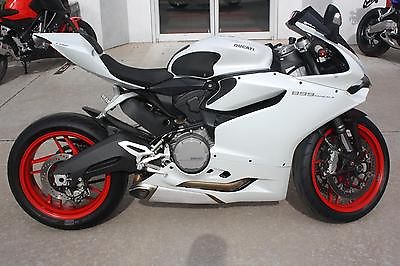 Ducati : Other 2014 sport used white