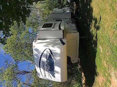 Montana Mountaineer by Keystone 2005 excellent condition