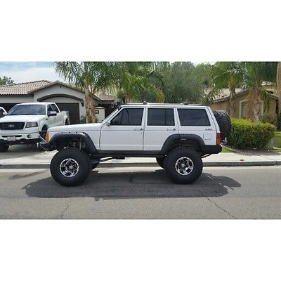 Jeep : Cherokee Laredo Sport Utility 4-Door JEEP CHEROKEE THIS JEEP HAS IT ALL!!
