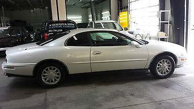 Buick : Riviera Base Coupe 2-Door 1996 buick riviera supercharged coupe 2 door 3.8 l
