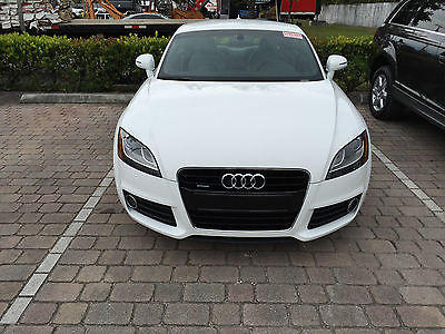 Audi : TT Base Coupe 2-Door 2011 audi tt turbo 2.0 l coupe quattro s tronic white very clean highway miles