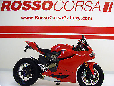 Ducati : Superbike NEW PRICE Ducati 1199 Panigale with only 3910 miles PERFECT CONDITION
