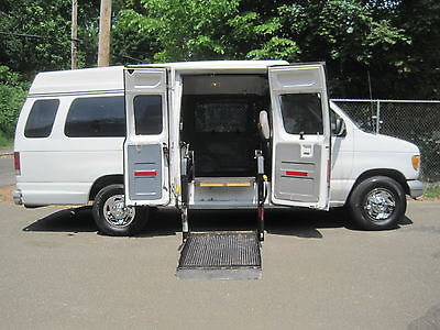 Ford : E-Series Van XL Extended Cargo Van 2-Door Wheelchair Van  High Top E-250 Extended 4.2 engine Runs excellent new tires