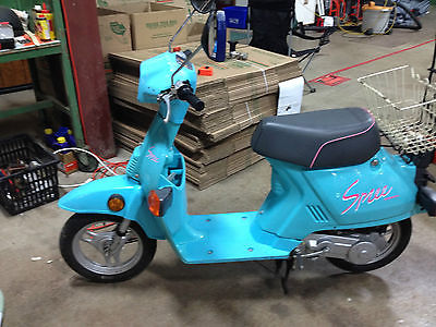 Honda : Other Honda 1987 spree motorcycle scooter 50 cc