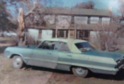 Chevrolet : Impala 4 door 1963 chevy impala 91 000 miles 4 door hard top 4.3 engine 3 on a tree colum