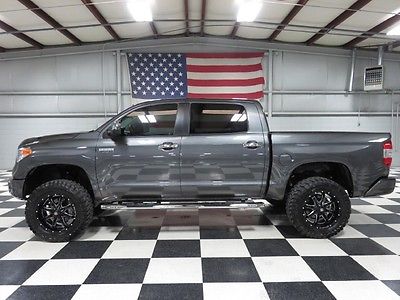 Toyota : Tundra Platinum 4x4 Lifted 1 owner crew max warranty financing leather nav sunroof tv lifted black 20 s nice
