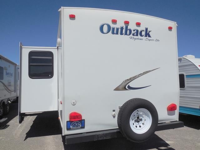 2010 Outback 27BH, 3