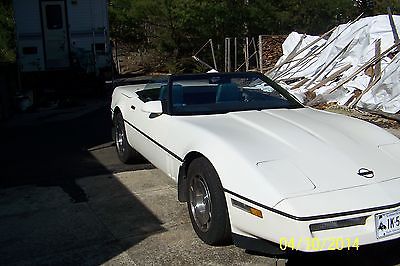 Chevrolet : Corvette Indianapolis 500 Pace Car Convertible 2-Door 1986 chevrolet corvette indianapolis 500 pace car convertible 2 door 5.7 l