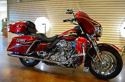 Harley-Davidson : Touring Harley Davidson Electra Gilde Ultra Classic Screaming Eagle 2005 Touring Clean