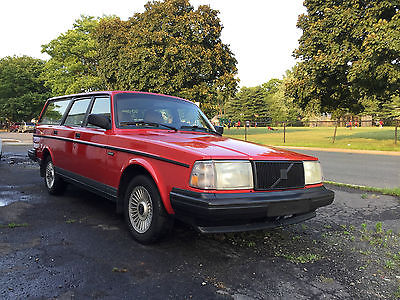 Volvo : 240 Base Wagon 4-Door 1993 volvo 240 wagon 151 k mls completely reconditioned