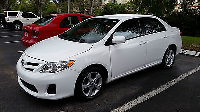 Toyota : Corolla LE 2012 white toyota corolla le auto 4 cyl 1.8 liter 4 door a c extended warranty