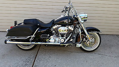 Harley-Davidson : Touring 2012 harley flhrc road king classic 103 black