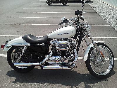 Harley-Davidson : Sportster 2005 harley davidson sportster 1200 custom xl 1200 c glacier white trade sportbike