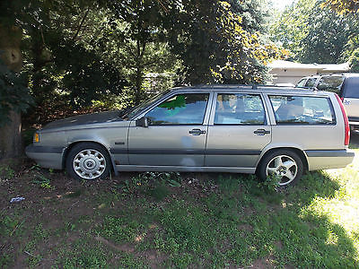 Volvo : 850 Base Wagon 4-Door 1995 volvo 850 base wagon 4 door 2.4 l