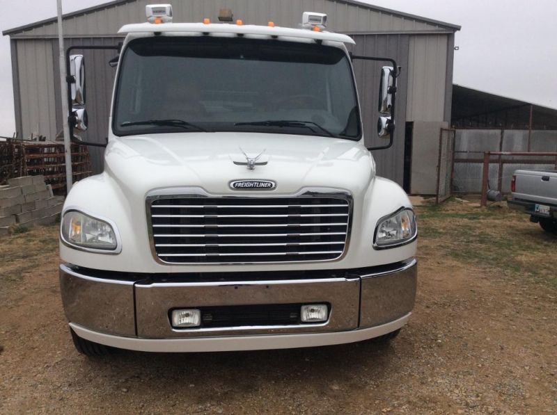2005 Freightliner Sports Chassis Hauler