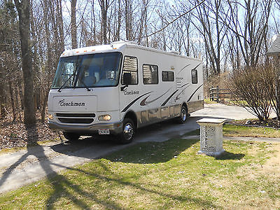 2003 Coachmen RV Class A Ford Chassis 30 Foot Excellent Condition