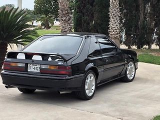 Ford : Mustang 2 door 1993 mustang cobra