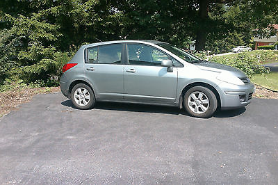 Nissan : Versa SL 2007 nissan versa sl hatchback 4 door 1.8 l