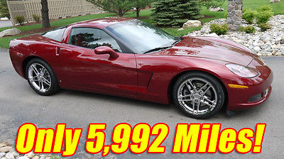 Chevrolet : Corvette Base Coupe 2-Door 2006 chevrolet corvette coupe 2 lt only 5992 miles 364 c i 400 h p ls 2 6 spd