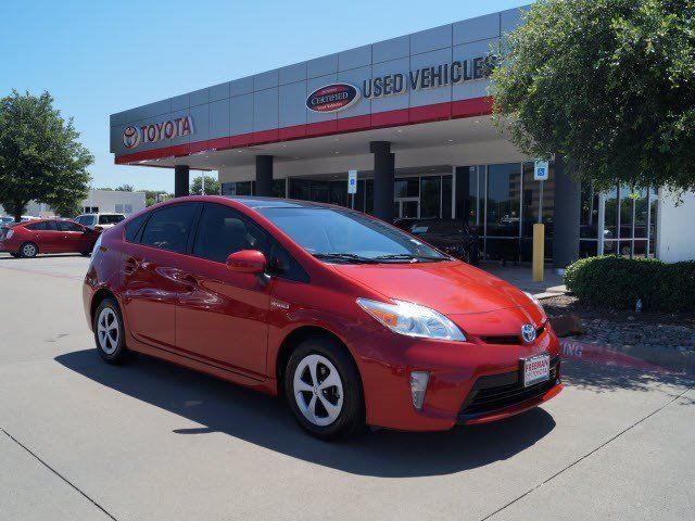 Toyota : Prius Three Three Hybrid-electric 1.8L Pedestrian Alert System Crumple Zones Front And Rear
