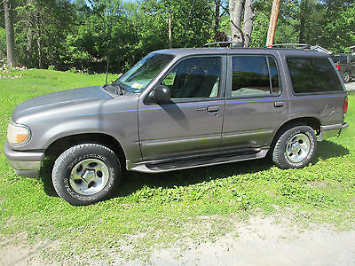 Ford : Explorer XLT Sport Utility 4-Door 1995 ford explorer ltd 4 x 4 good truck 188 k daily driver lqqk