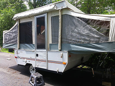 2000 Jayco Quest 8 Popup Camper RV Pop up