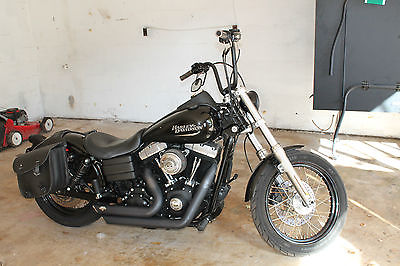 Harley-Davidson : Dyna 2012 black on black harley davidson street bob