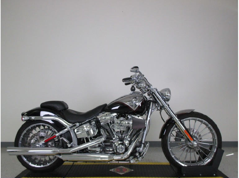 2013 Harley-Davidson Softail Breakout FXSB