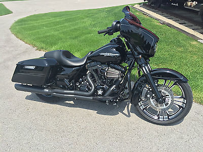 Harley-Davidson : Touring 2014 harley davidson flhxs street glide special blacked out performance machine