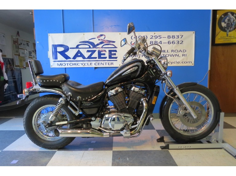 2000 Suzuki VS800