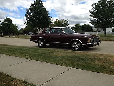 Chevrolet : Monte Carlo Base Coupe 2-Door 1979 chevrolet monte carlo base coupe 2 door 4.4 l