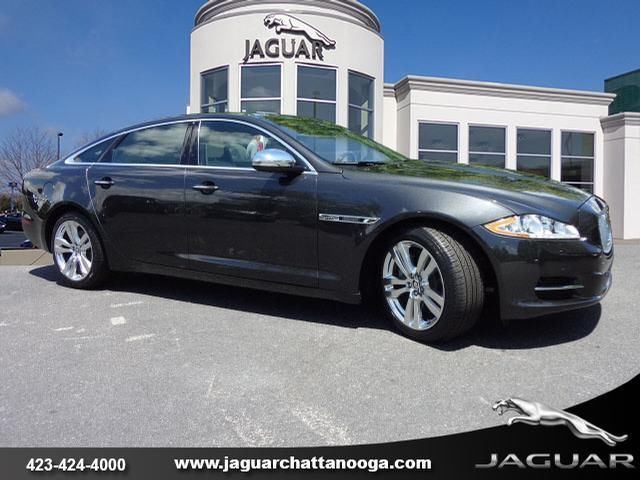 Jaguar : XJ XJLPortfolio CERTIFIED Low Mileage XJ-L Portfolio 5.0L B&W Sound Executive Visibility