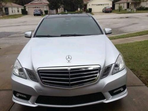 Mercedes-Benz : E-Class Perfect, flawless condition. Silver with black leather