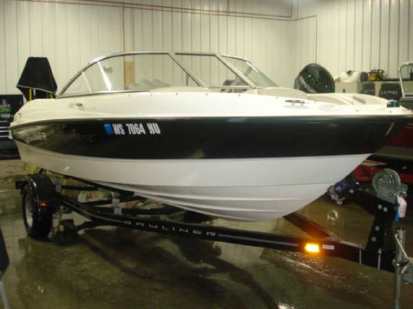 2011  Bayliner  185 BR