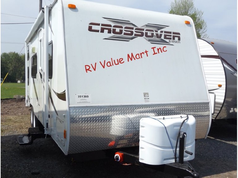 2012 R-Vision Trail-Lite Crossover TLX230BH