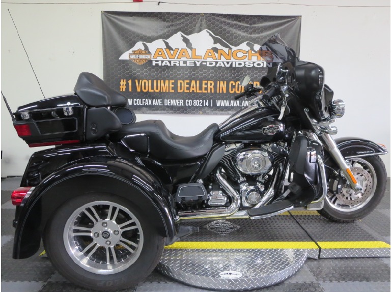 2012 Harley-Davidson Trike Tri Glide Ultra Classic FLHTCUTG