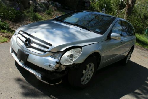 Mercedes-Benz : R-Class R350 AWD! NAVIGATION! PANORAMIC ROOF! DVD PLAYER! PARKING SENSORS! REPAIRABLE SALVAGE