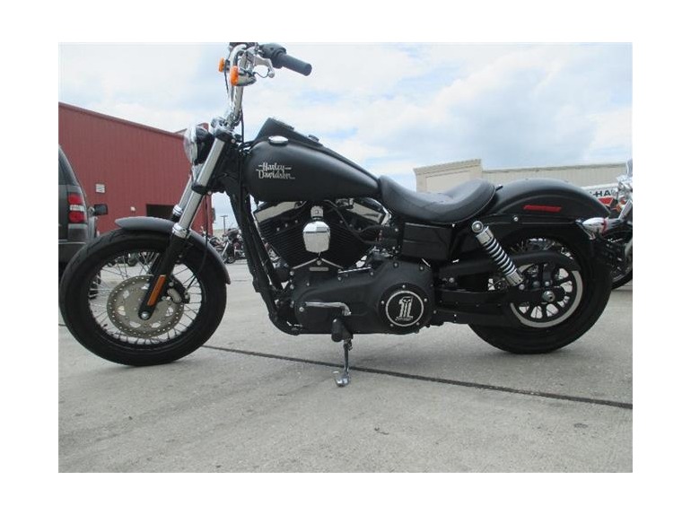 2014 Harley-Davidson Dyna STREET BOB FXDB