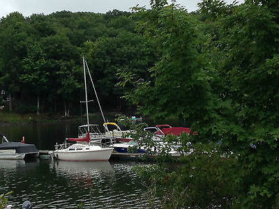 Sailboat Catalina 25