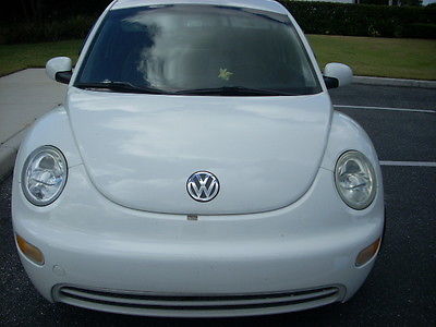 Volkswagen : Beetle-New GL one owner  white 5 speed  GL 2001 New Beetle
