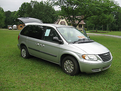 Chrysler : Town & Country delux Chrysler town & country Van