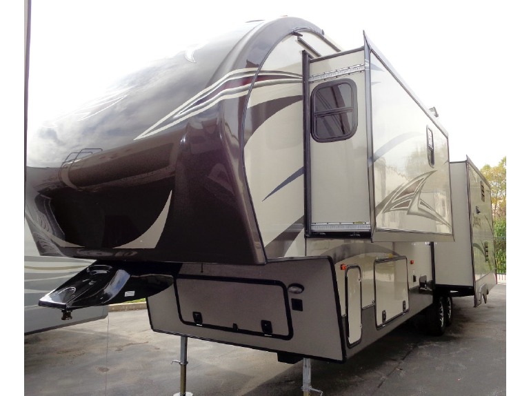 2015 Prime Time Rv Crusader 334CKT